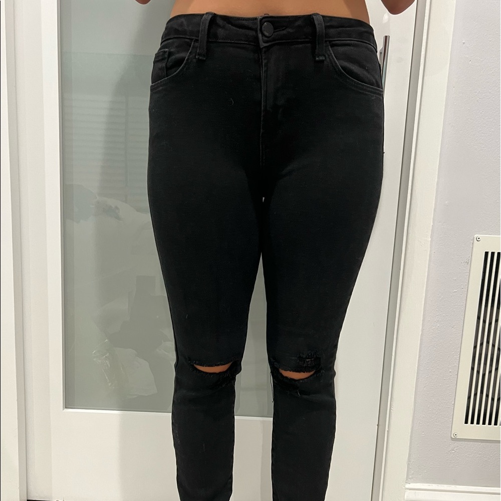 Black skinny jeans